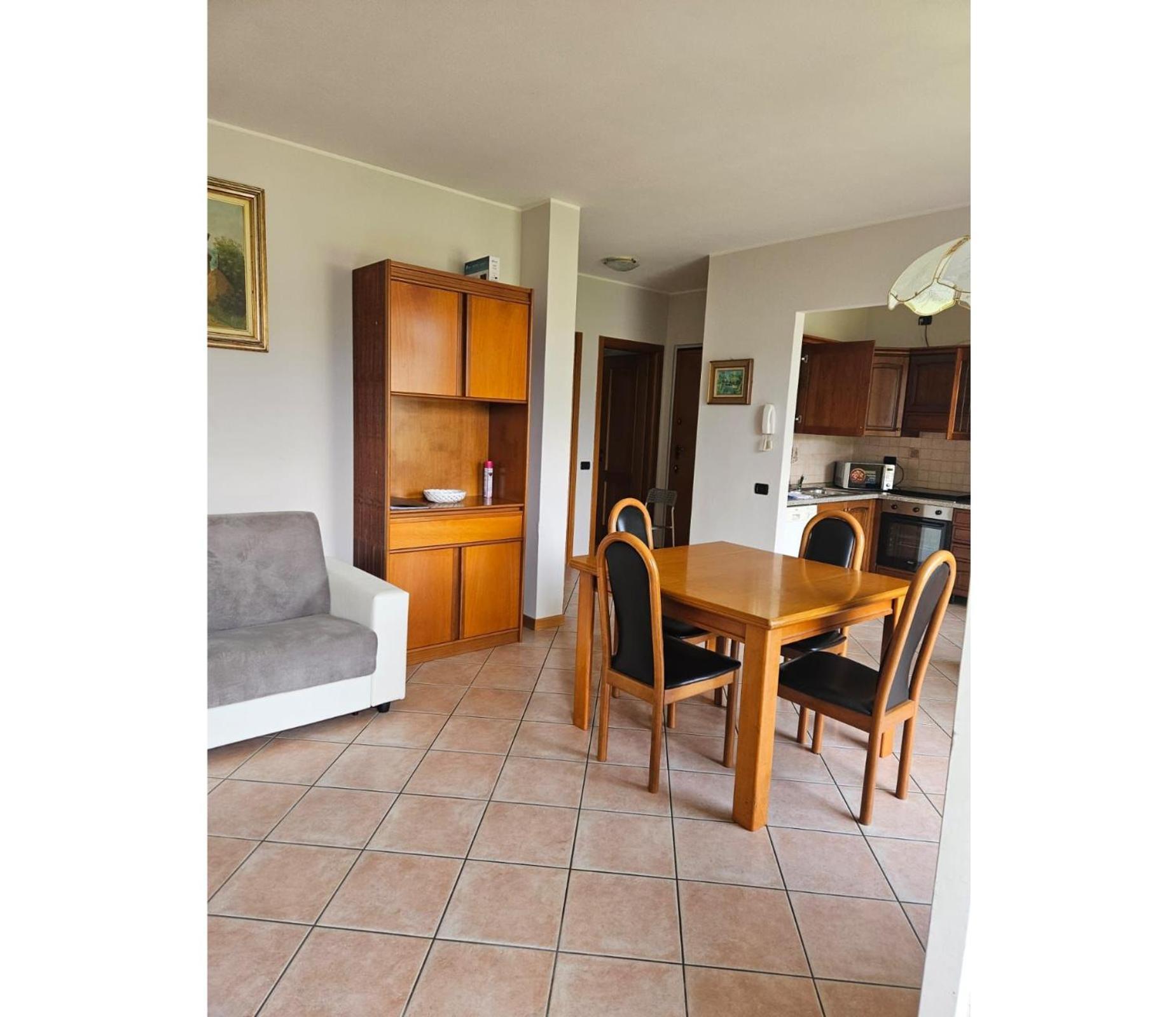 Apartment With Garden And Garage Dongo - Larihome A28 Exteriör bild